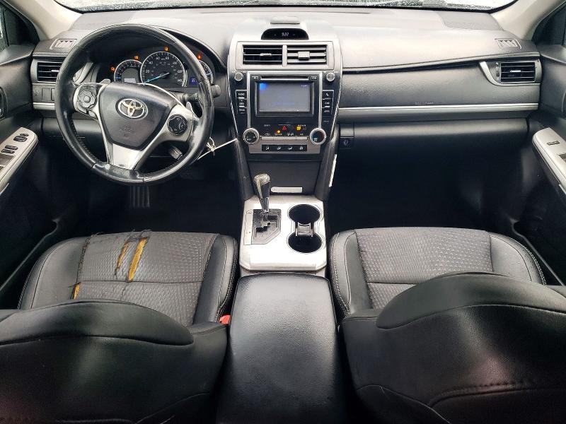 Photo 8 from auction – 2003 TOYOTA CAMRY with VIN 4T1BF1FK0DU643447