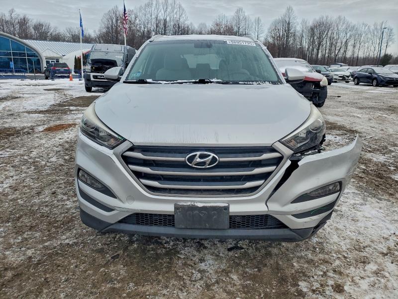 Photo 5 from auction – 2017 HYUNDAI TUCSON LIM with VIN KM8J3CA4XHU520107