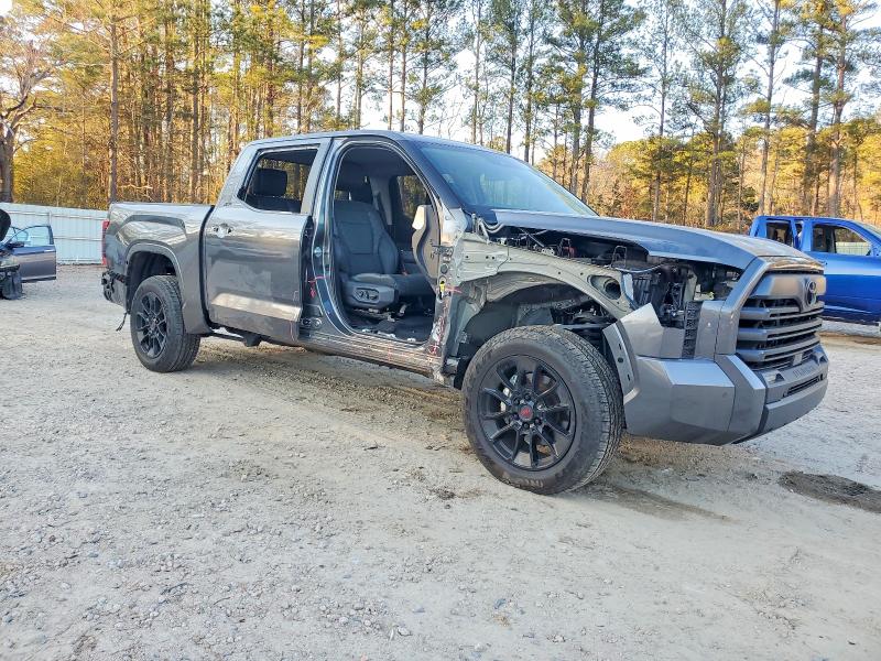 Photo 4 from auction – 2024 TOYOTA TUNDRA CRE with VIN 5TFLA5DB3RX215427