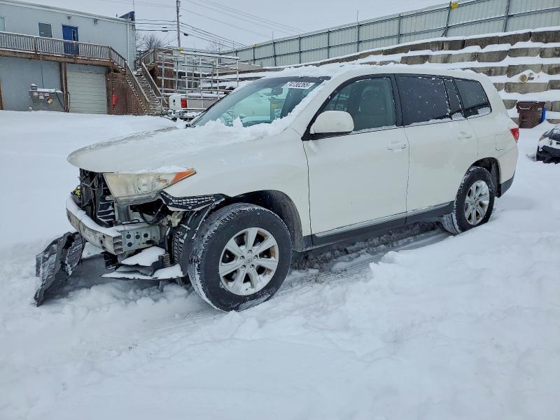 TOYOTA HIGHLANDER 2013 with VIN 5TDBK3EH2DS205132 - Photo from auction