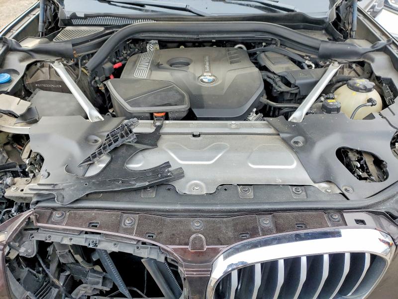Photo 12 from auction – 2019 BMW X3 XDRIVE3 with VIN 5UXTR9C50KLP94402