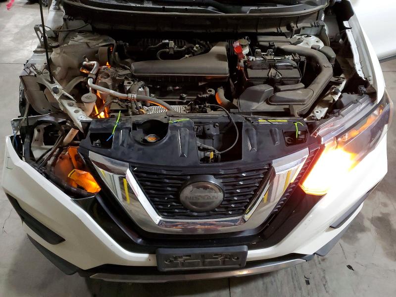 Photo 12 from auction – 2018 NISSAN ROGUE S with VIN KNMAT2MT2JP560428