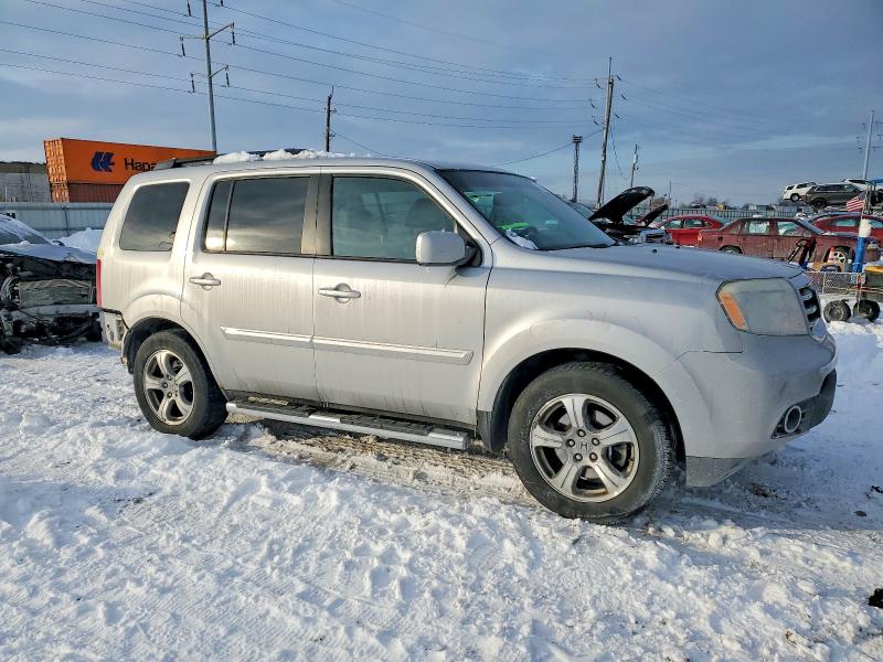 Photo 4 from auction – 2015 HONDA PILOT EXL with VIN 5FNYF4H53FB047283