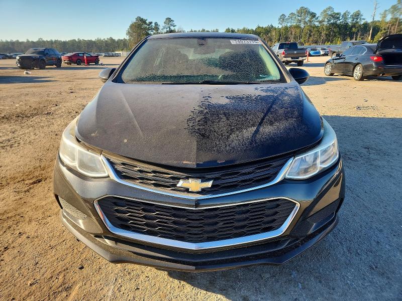 Photo 5 from auction – 2017 CHEVROLET CRUZE with VIN 1G1BC5SM4H7210559