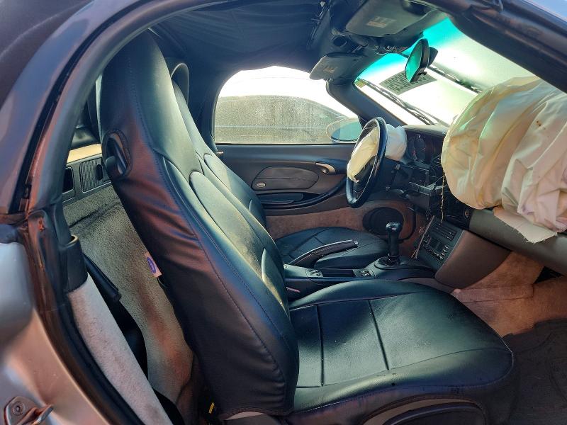 Photo 10 from auction – 2002 PORSCHE BOXSTER with VIN WP0CA29872U623478