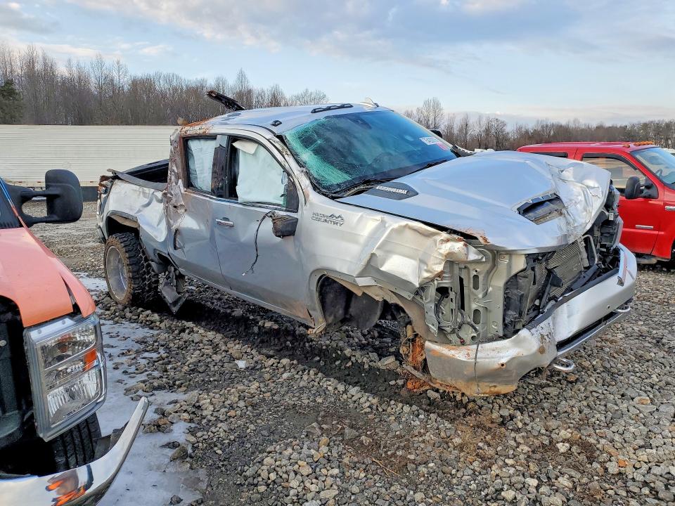 Photo 4 from auction – 2020 CHEVROLET SILVERADO with VIN 1GC4YVEY5LF178767