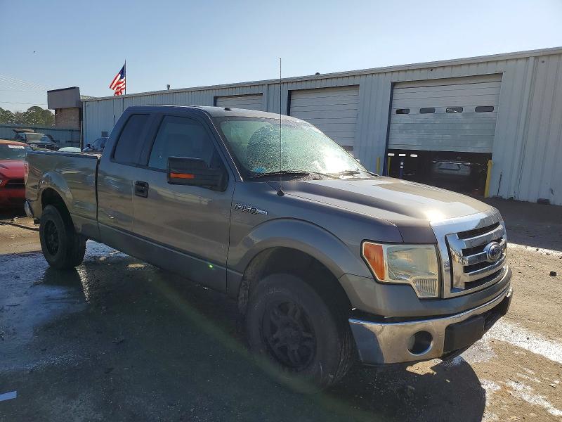 Photo 4 from auction – 2010 FORD F150 SUPER with VIN 1FTEX1C88AFC28206