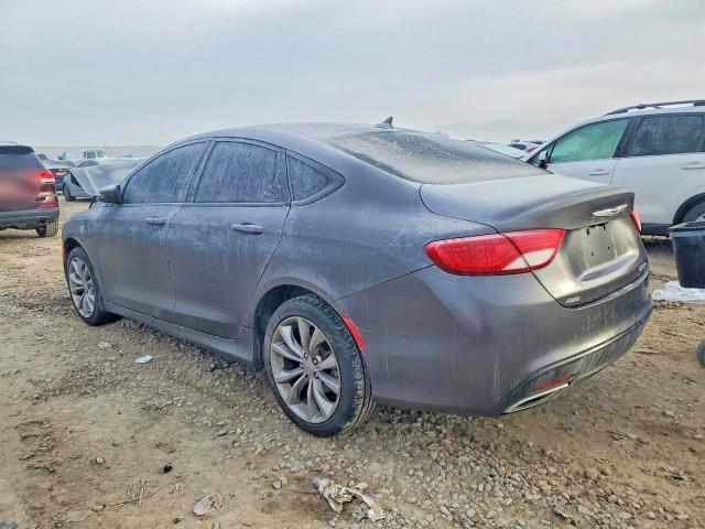 Photo 2 from auction – 2015 CHRYSLER 200 S with VIN 1C3CCCDG5FN707138