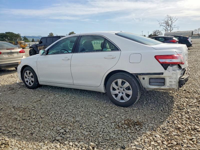 Photo 2 from auction – 2010 TOYOTA CAMRY BASE with VIN 4T1BF3EK7AU524321