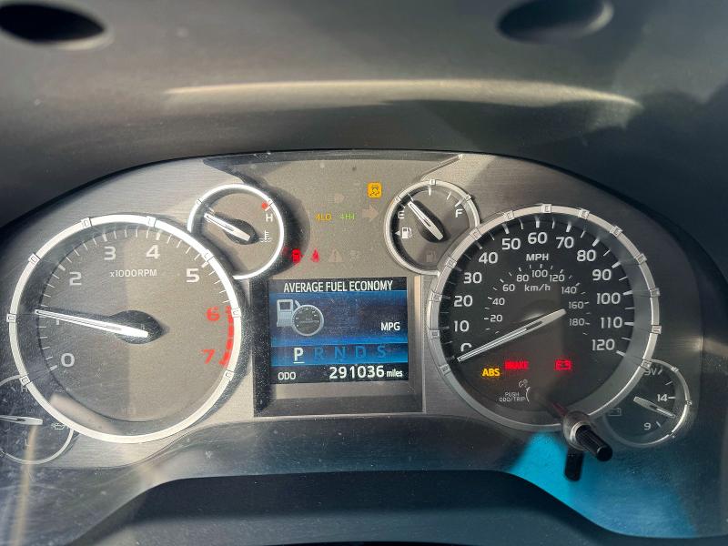 Photo 7 from auction – 2014 TOYOTA TUNDRA CRE with VIN 5TFAW5F14EX358409