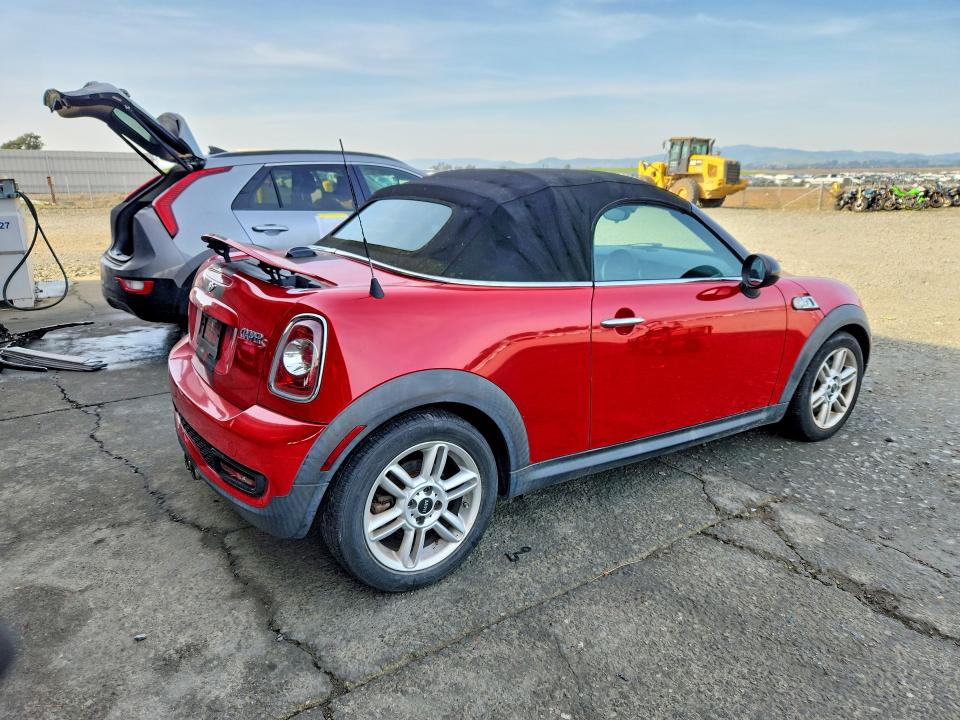 Photo 3 from auction – 2014 MINI COOPER ROA with VIN WMWSY3C52ET594829