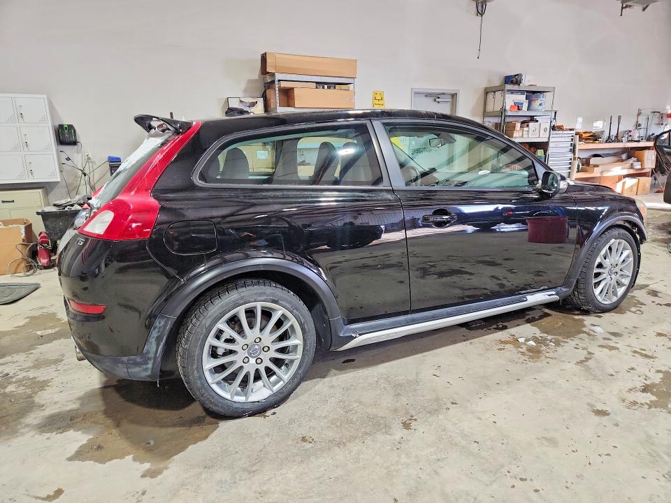 Photo 3 from auction – 2011 VOLVO C30 T5 with VIN YV1672MK6B2190465