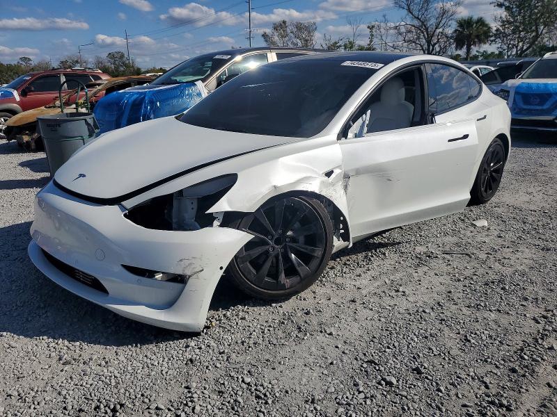 TESLA MODEL 3 2022 with VIN 5YJ3E1EA0NF153542 - Photo from auction