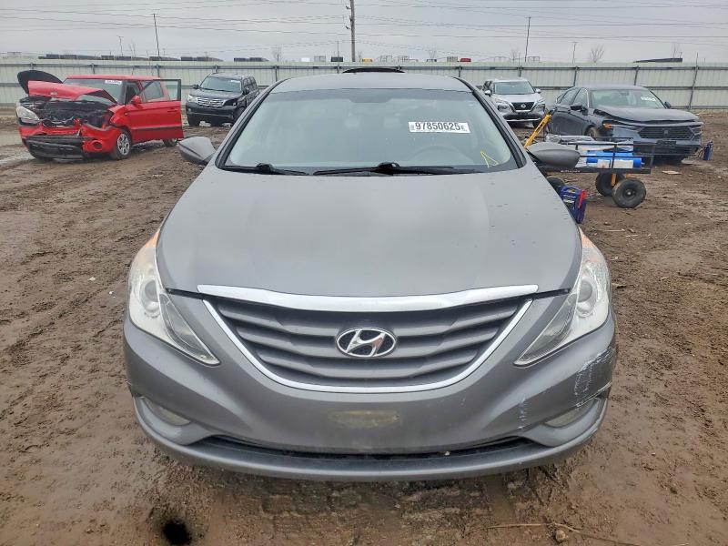 Photo 5 from auction – 2013 HYUNDAI SONATA with VIN 5NPEB4AC2DH784996