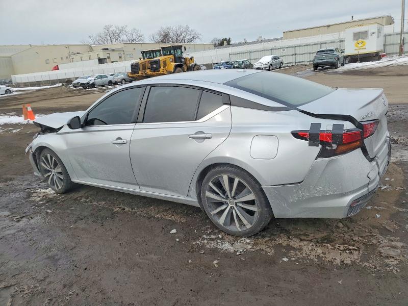 Photo 2 from auction – 2020 NISSAN ALTIMA SR with VIN 1N4BL4CV8LC144810