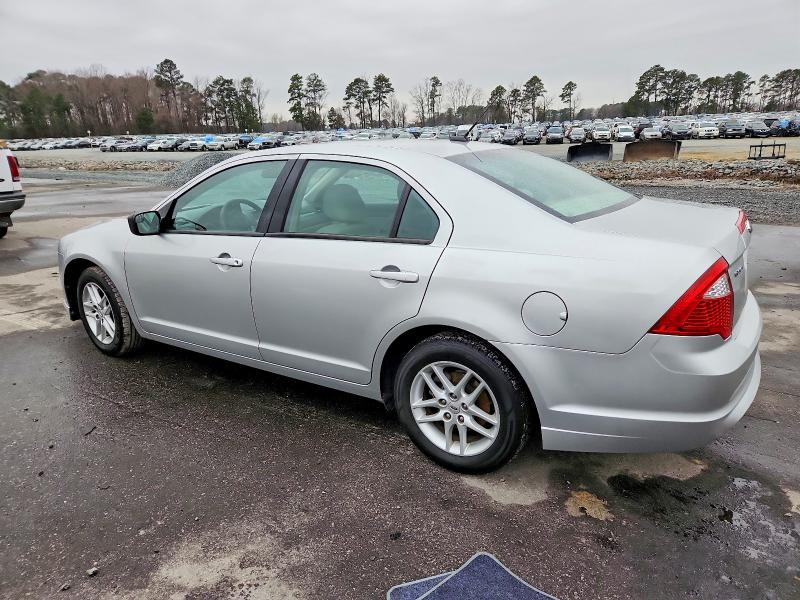 Photo 2 from auction – 2012 FORD FUSION S with VIN 3FAHP0GA7CR219139