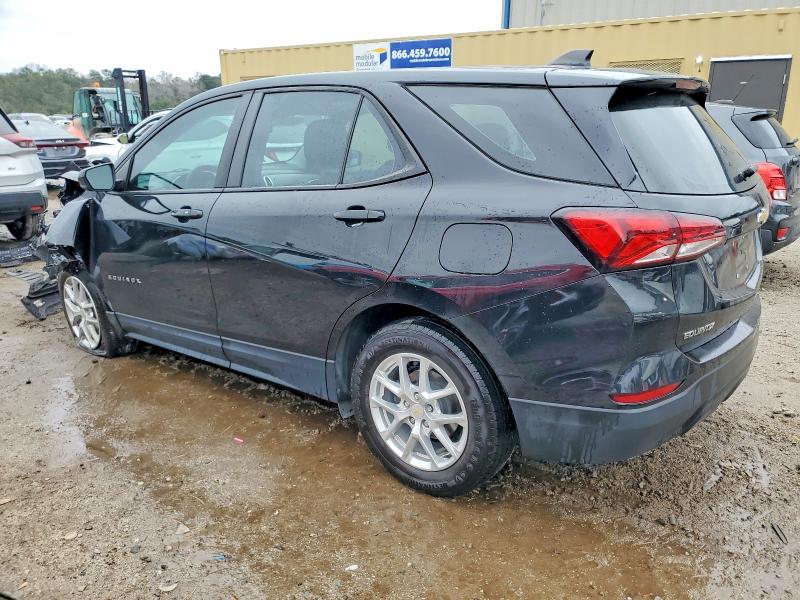 Photo 2 from auction – 2022 CHEVROLET EQUINOX with VIN 2GNAXHEV3N6100523