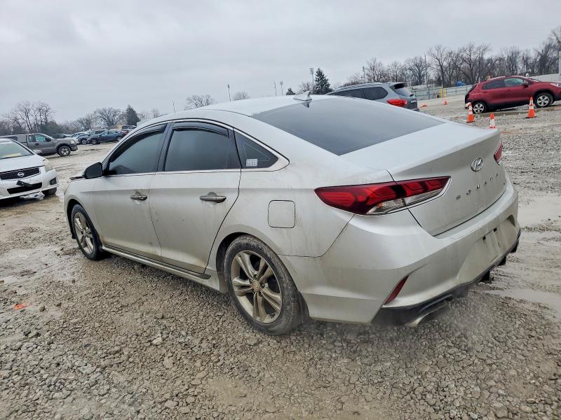Photo 2 from auction – 2019 HYUNDAI SONATA LIM with VIN 5NPE34AF7KH761380