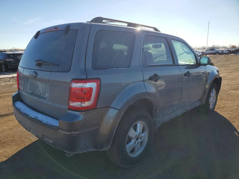 Photo 3 from auction – 2009 FORD ESCAPE XLT with VIN 1FMCU03G89KB09443