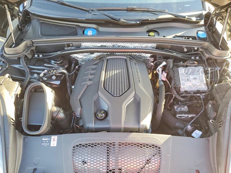 Photo 12 from auction – 2025 PORSCHE MACAN with VIN WP1AA2A56SLB05083