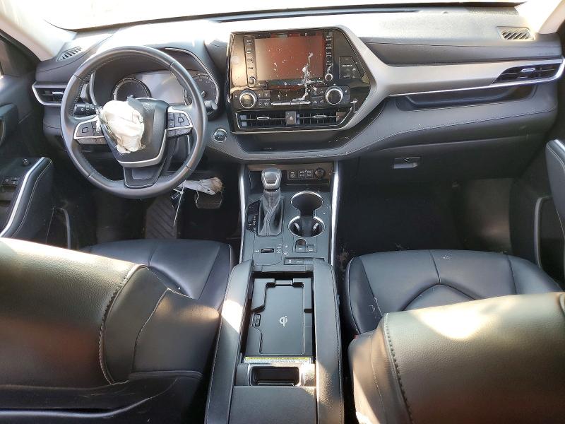 Photo 8 from auction – 2022 TOYOTA HIGHLANDER with VIN 5TDGZRAH5NS108079