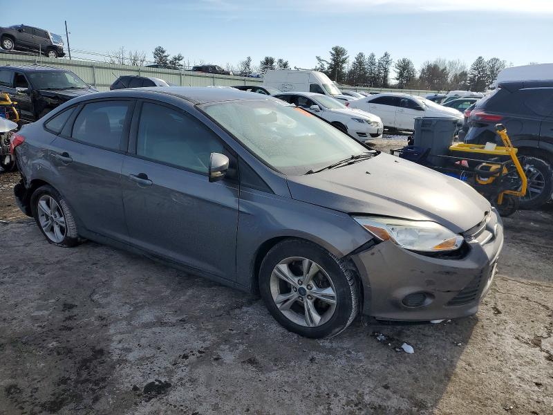 Photo 4 from auction – 2014 FORD FOCUS with VIN 1FADP3F25EL448544