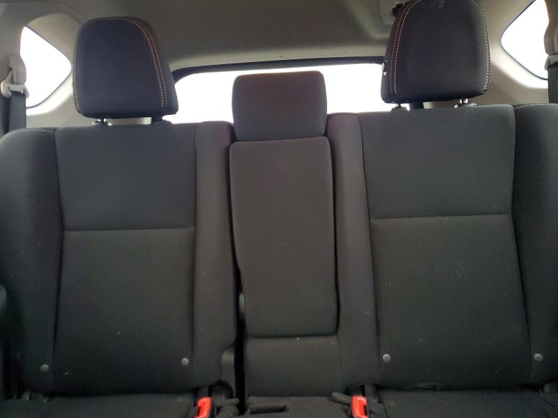 Photo 10 from auction – 2014 TOYOTA RAV4 XLE with VIN 2T3RFREVXEW196157