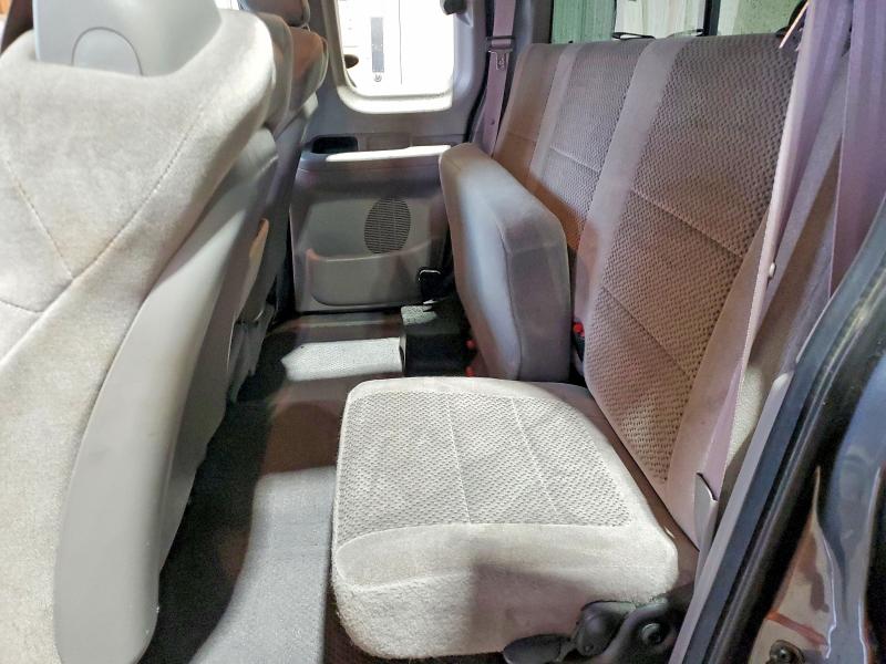 Photo 10 from auction – 2002 FORD F150 with VIN 1FTRX18L72NA95749