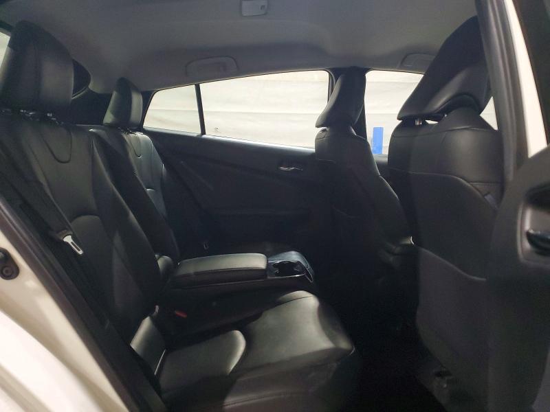 Photo 10 from auction – 2018 TOYOTA PRIUS PRIME with VIN JTDKARFP5J3100335