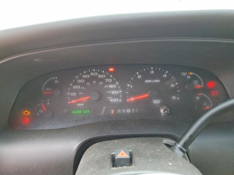 Photo 9 from auction – 2005 FORD EXCURSION with VIN 1FMNU43S55ED43214
