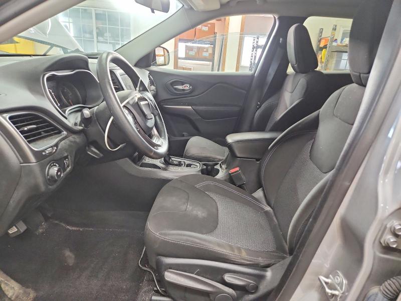 Photo 7 from auction – 2019 JEEP CHEROKEE L with VIN 1C4PJLCB1KD222858