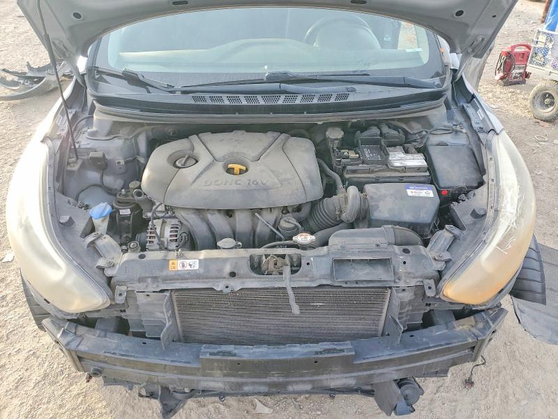 Photo 11 from auction – 2014 HYUNDAI ELANTRA SE with VIN KMHDH4AE7EU107022