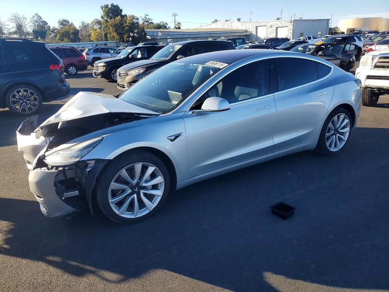 TESLA MODEL 3 2018 with VIN 5YJ3E1EA0JF046582 - Photo from auction
