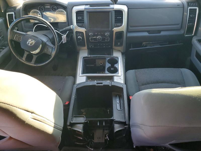 Photo 8 from auction – 2014 RAM 2500 SLT with VIN 3C6UR5DL0EG155778