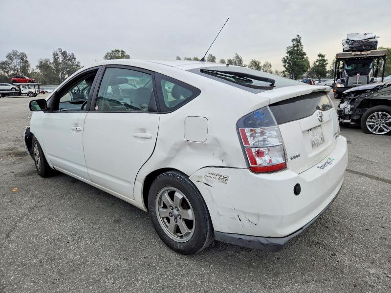 Photo 2 from auction – 2005 TOYOTA PRIUS with VIN JTDKB20UX53068037