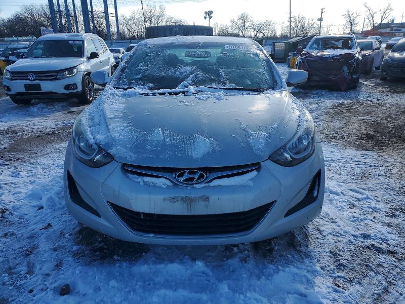 Photo 5 from auction – 2016 HYUNDAI ELANTRA with VIN 5NPDH4AE7GH744073