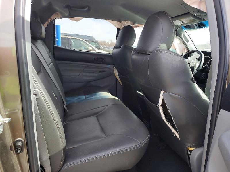 Photo 10 from auction – 2015 TOYOTA TACOMA DOU with VIN 3TMLU4EN7FM198787