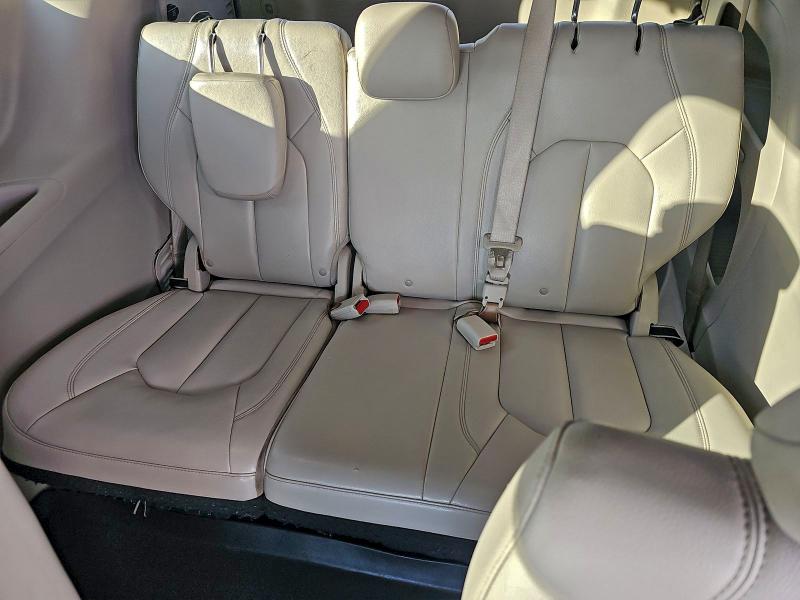 Photo 9 from auction – 2017 CHRYSLER PACIFICA T with VIN 2C4RC1BG2HR553247