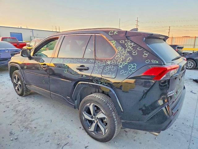 Photo 2 from auction – 2022 TOYOTA RAV4 PRIME with VIN JTMAB3FV2ND095969