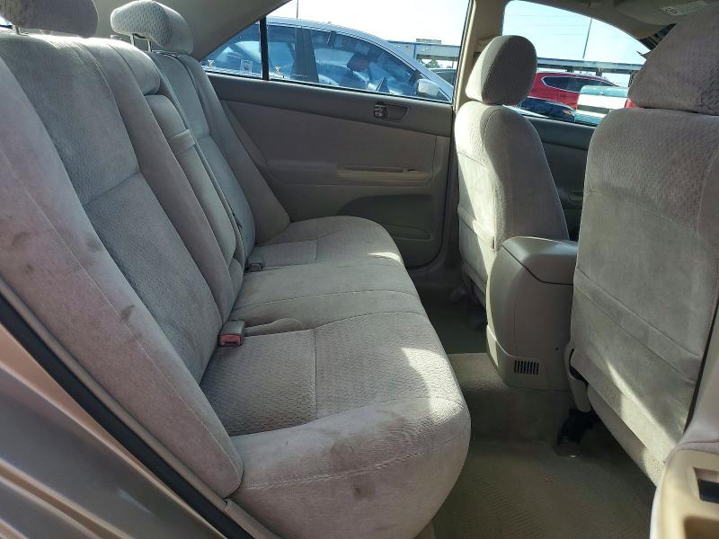 Photo 10 from auction – 2002 TOYOTA CAMRY LE with VIN 4T1BE32K52U536055