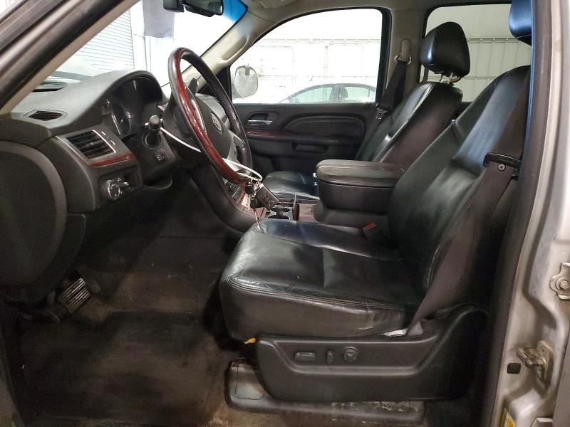 Photo 7 from auction – 2010 CADILLAC ESCALADE E with VIN 3GYVKMEF1AG108073