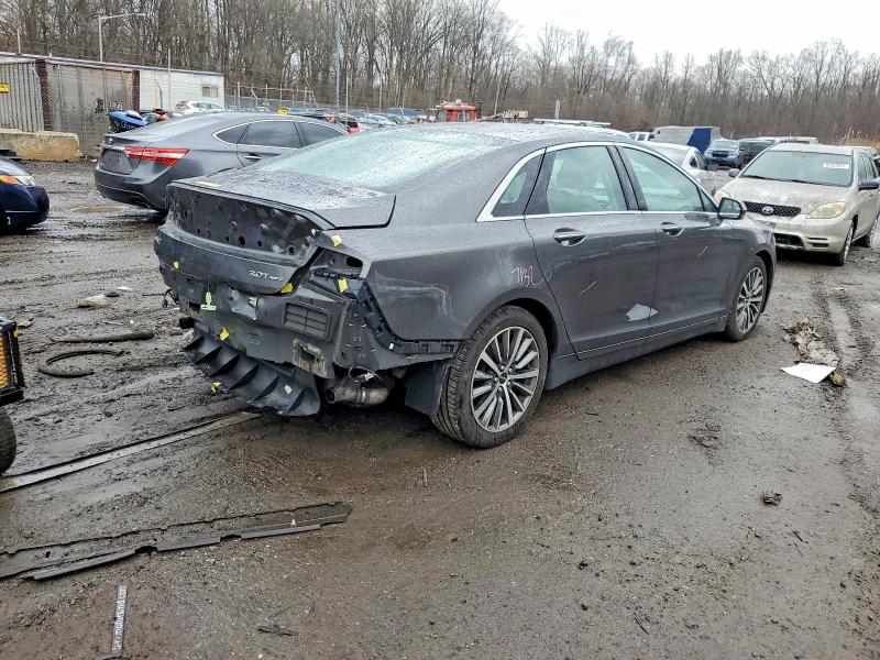 Photo 3 from auction – 2017 LINCOLN MKZ with VIN 3LN6L5DC0HR654409