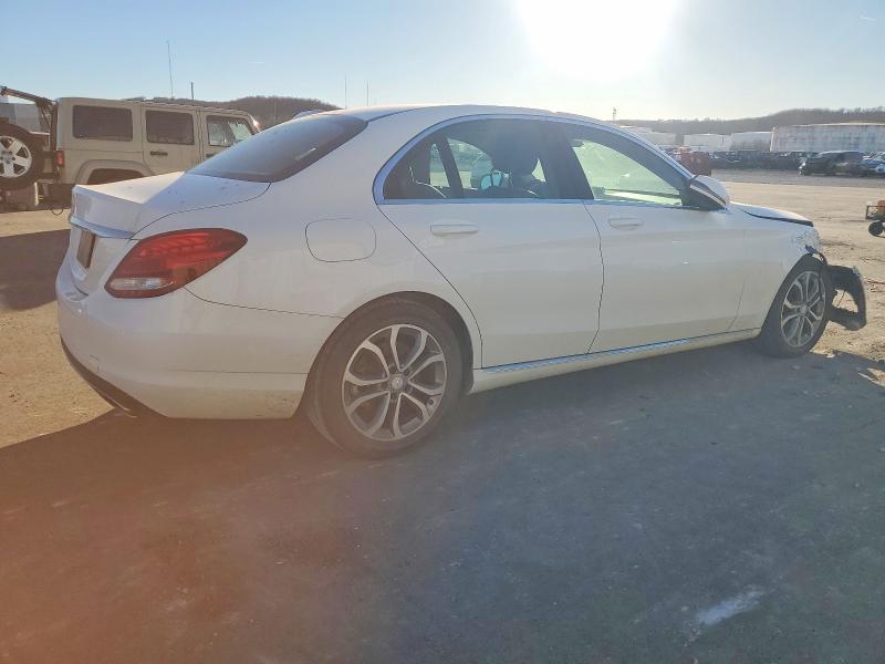Photo 3 from auction – 2016 MERCEDES-BENZ C with VIN 55SWF4JB8GU174618