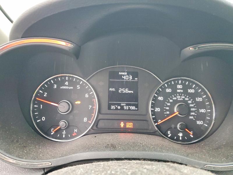 Photo 9 from auction – 2017 KIA FORTE LX with VIN 3KPFK4A76HE145831