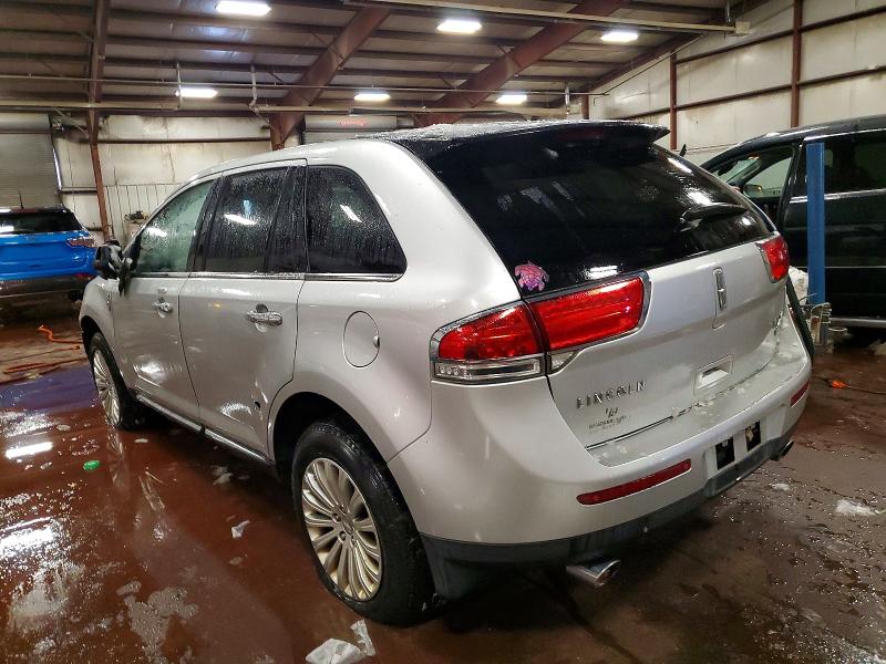 Photo 2 from auction – 2011 LINCOLN MKX with VIN 2LMDJ8JK2BBJ11695