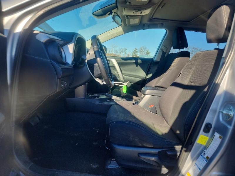 Photo 7 from auction – 2017 TOYOTA RAV4 HV LE with VIN JTMRJREV6HD079711