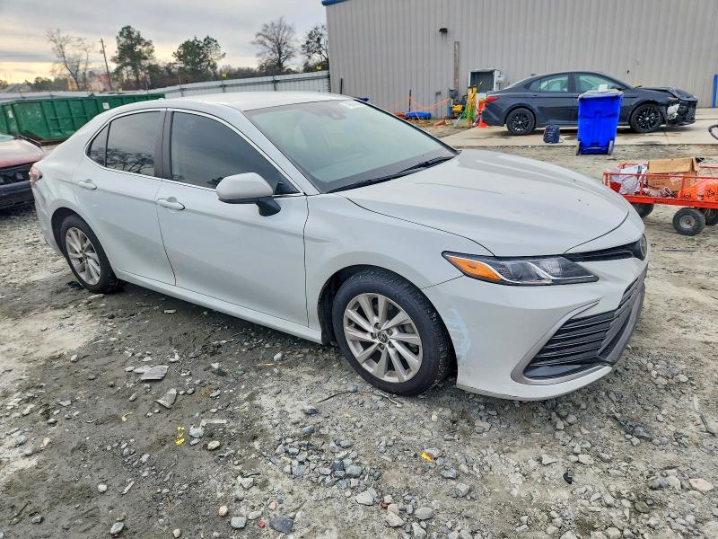 Photo 4 from auction – 2023 TOYOTA CAMRY with VIN 4T1C11AK2PU089603