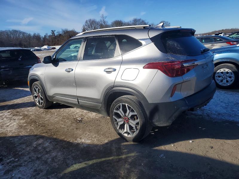 Photo 2 from auction – 2022 KIA SELTOS SX with VIN KNDETCA21N7253535