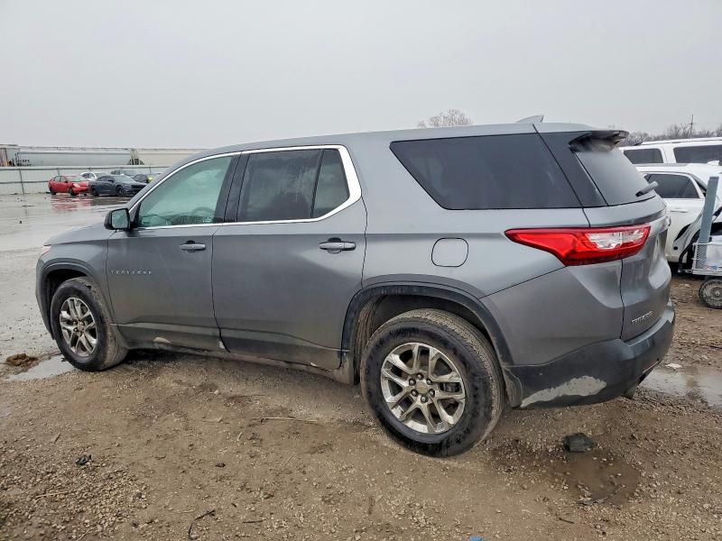 Photo 2 from auction – 2019 CHEVROLET TRAVERSE with VIN 1GNERFKW3KJ141813
