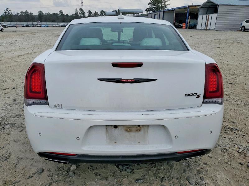 Photo 6 from auction – 2021 CHRYSLER 300 S with VIN 2C3CCABG0MH529068